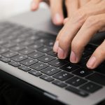 KHÔNG LO lỗi bàn phím Macbook Pro nữa, Apple sẽ sửa MIỄN PHÍ cho bạn!