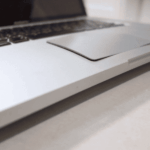 Nguyên nhân pin Macbook bị phồng và cách khắc phục