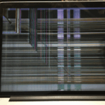 Có nên thay màn hình Macbook Pro 2015 bằng linh kiện do bên thứ 3 sản xuất không?