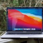 Nguyên nhân và cách khắc phục màn hình Macbook bị giật